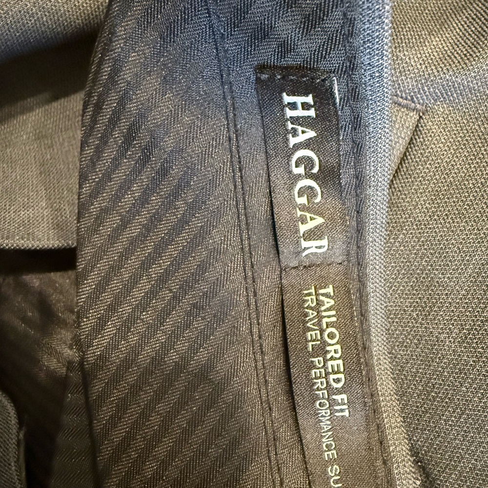 Haggar Men's Charcoal Suit Jacket - Picture 9 of 10